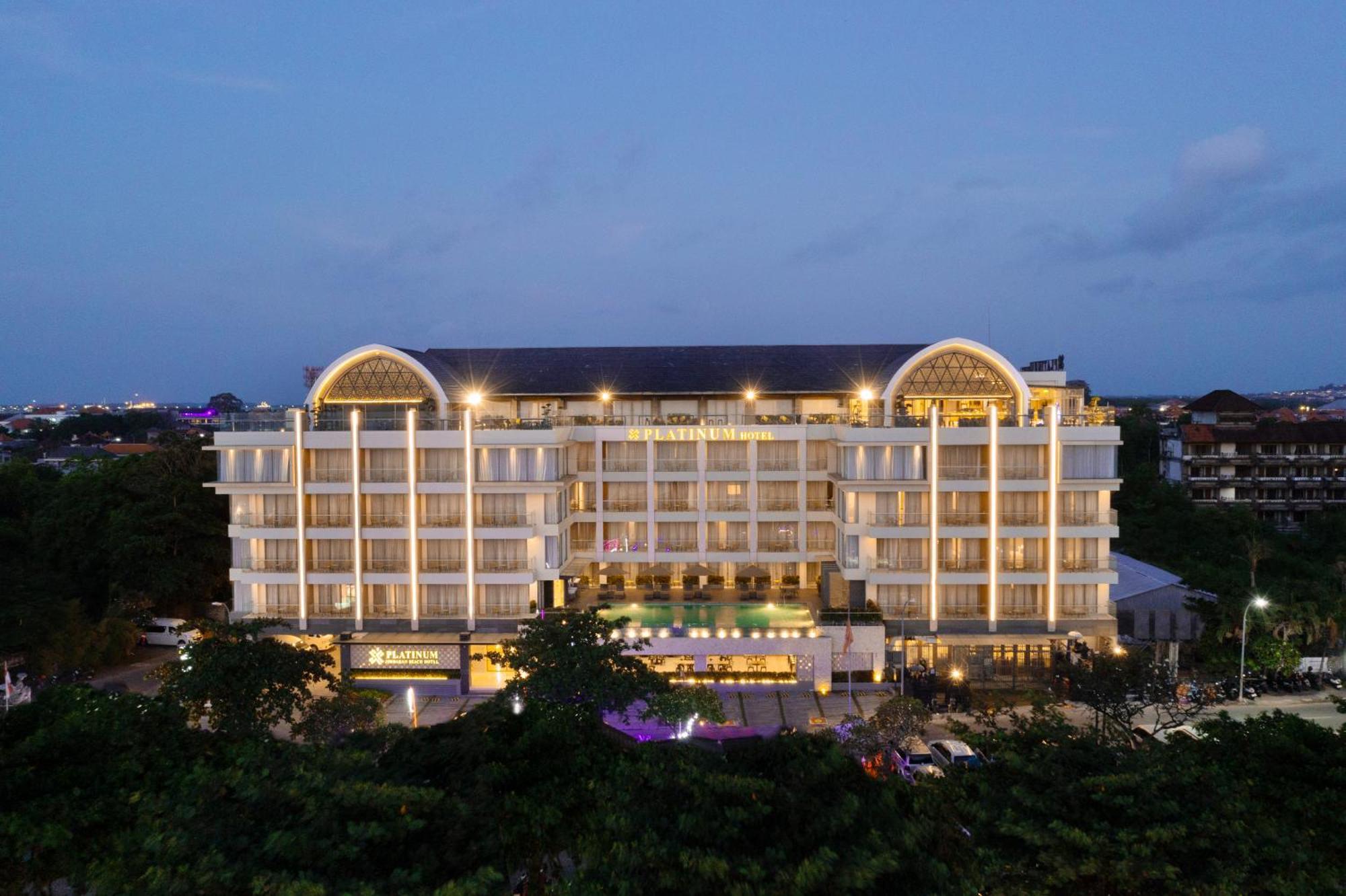 Platinum Hotel Jimbaran Beach Bali Extérieur photo
